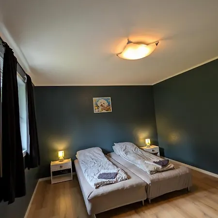 شقة Cozy Pet-friendly With Parking فليكهافيود